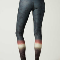 Aria Back Pocket Legging