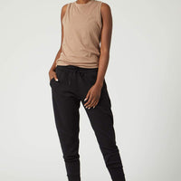Maggie Muscle Tee Camel