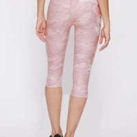 High-Waist Reversible Capris Blush Camo Peony