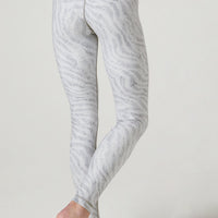 Aria Back Pocket Legging