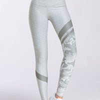 LIGHT GREY CAMO BWEAVE