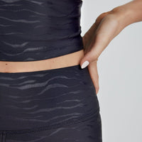 Kurt High Waist Short Tiger Emboss