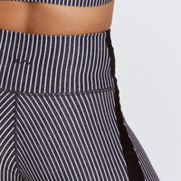 Harper Leggings Black And White Stripe
