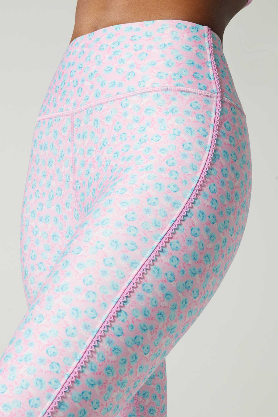 Camila Cropped Ric Rac Legging