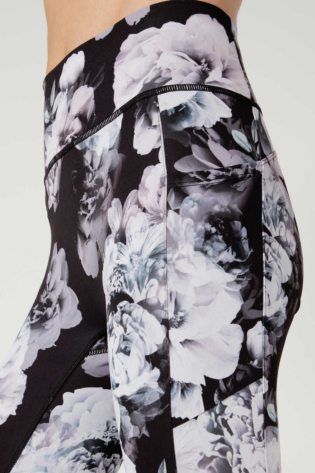 Remi Pocket Legging Colette