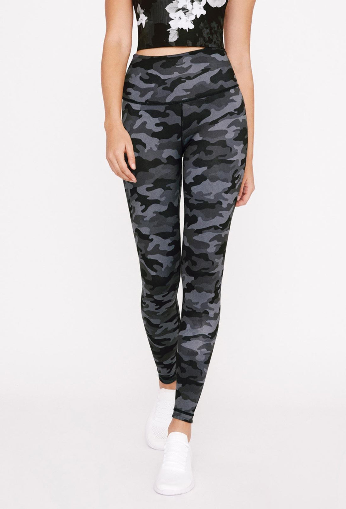 High-Waist Reversible Legging Black Scarlet