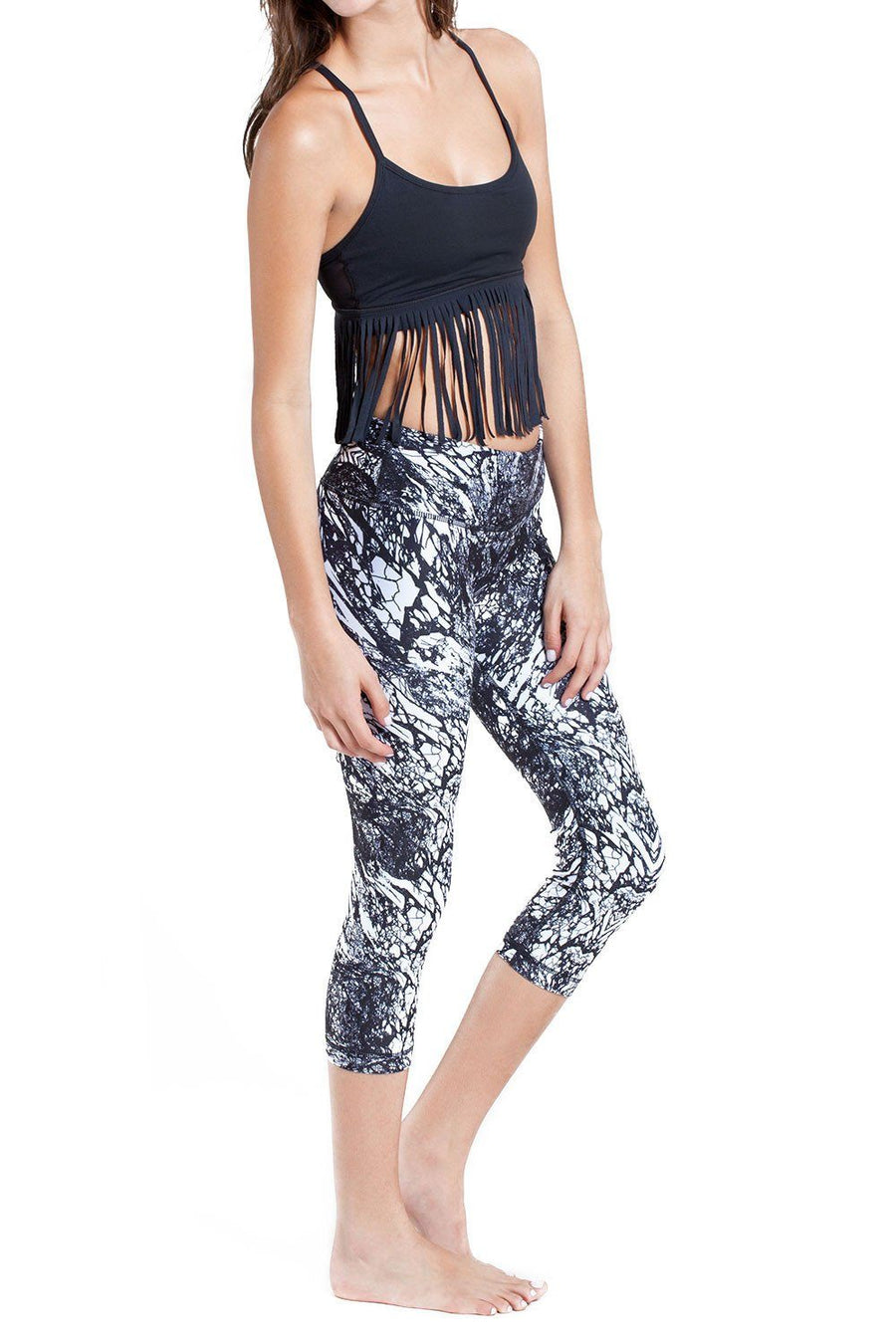 BLACK AND WHITE VENOM